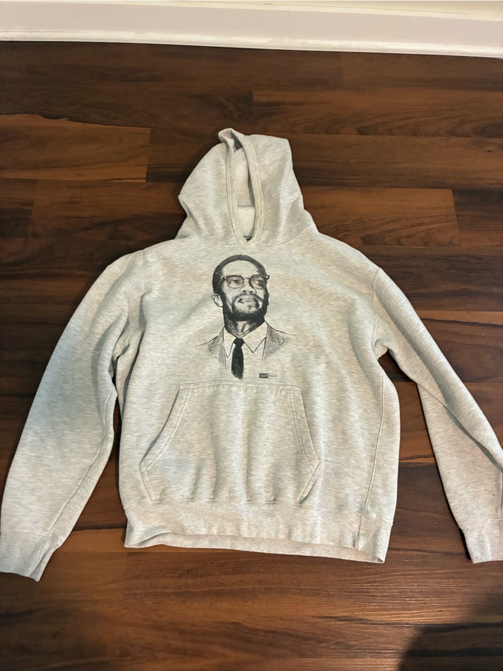 Gildan Light Gray Mens Hoodie with Graphic Portrait Malcom X Hero Heads